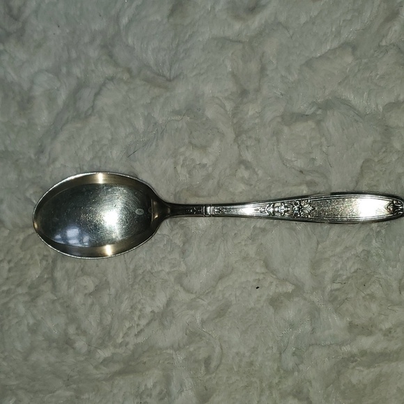 Vintage 1847 Rogers Bros. Set of 10 Place Settings Plus Butter Knife, Etc - Picture 10 of 14